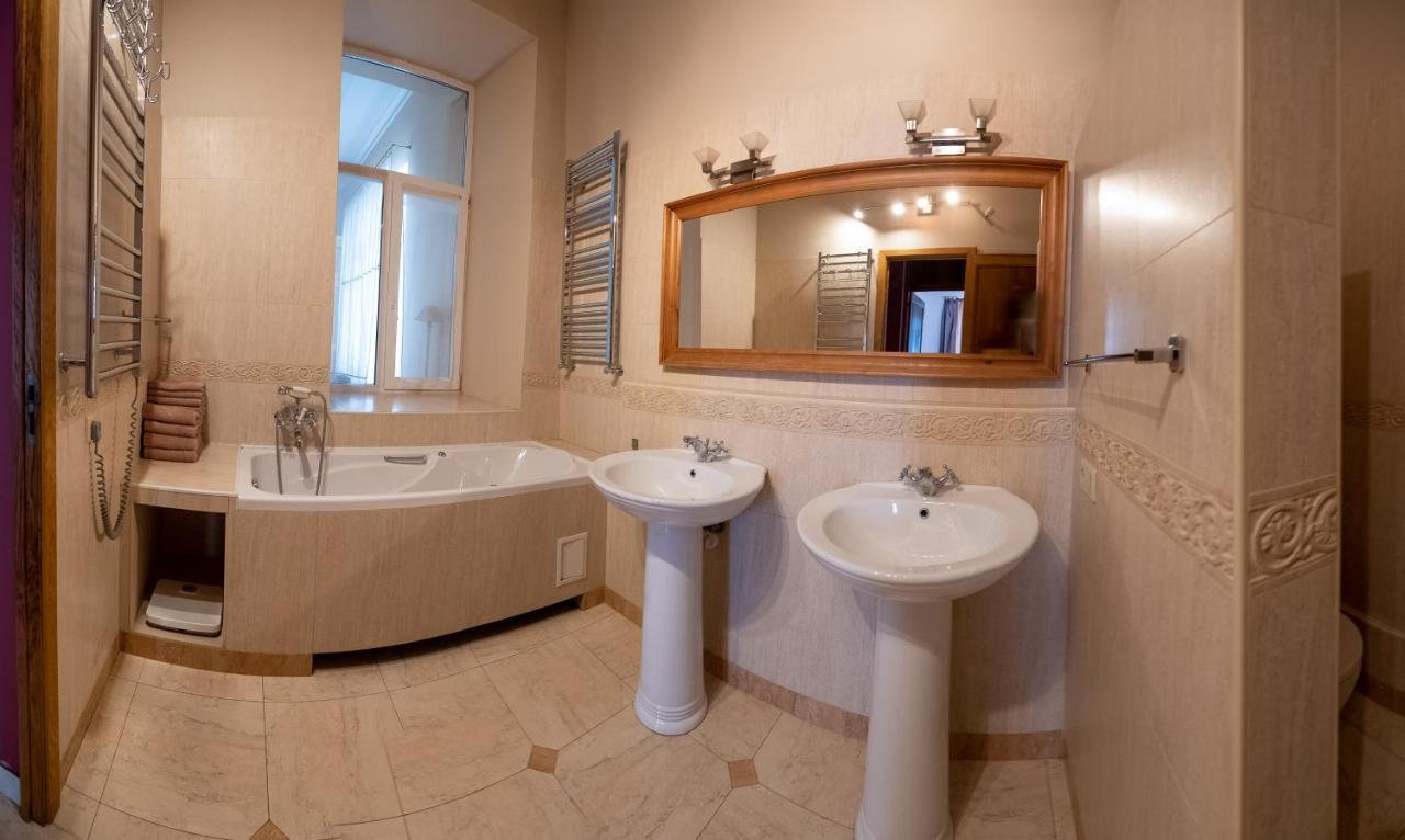 Great 144 Sq.M. Apartment In The Center Of Kiev Exterior foto